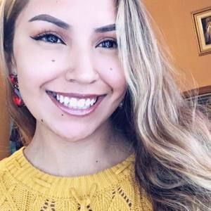 Meet your Posher, Daniela